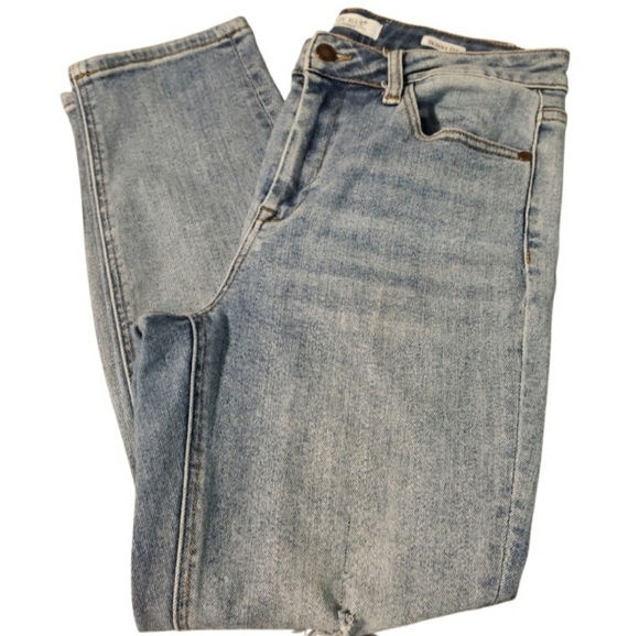 Judy Blue Jeans 9/29 - Picture 1 of 5